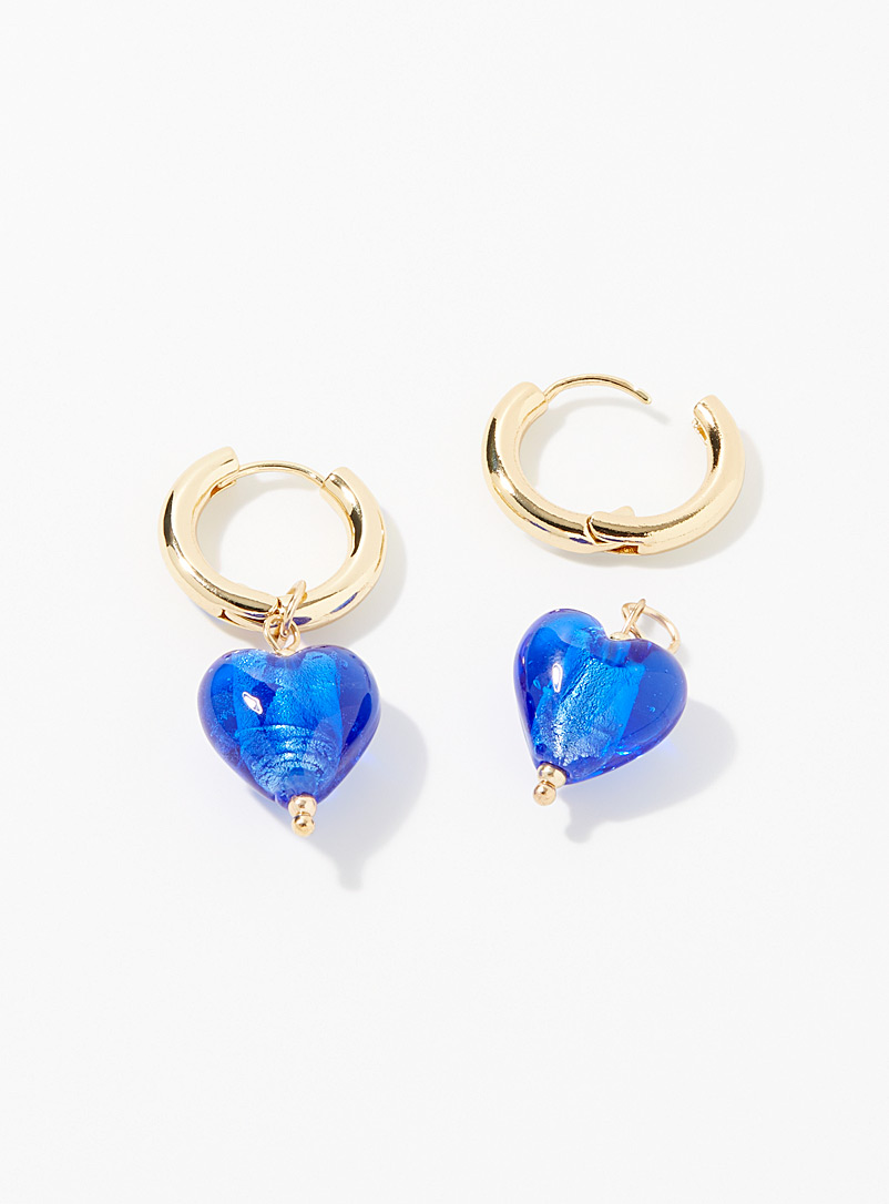 Simons: Les boucles d'oreilles coeurs en verre Bleu pour femme