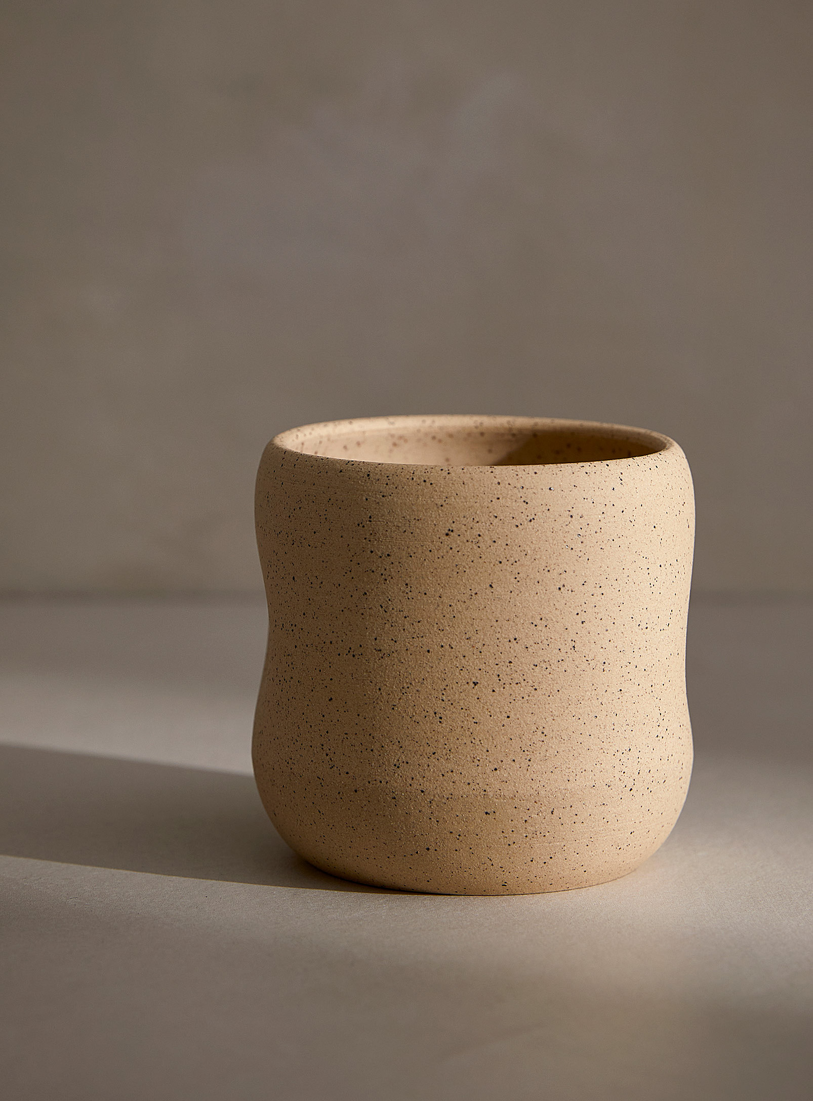 Dompierre Mineral Stoneware Tumbler In Neutral