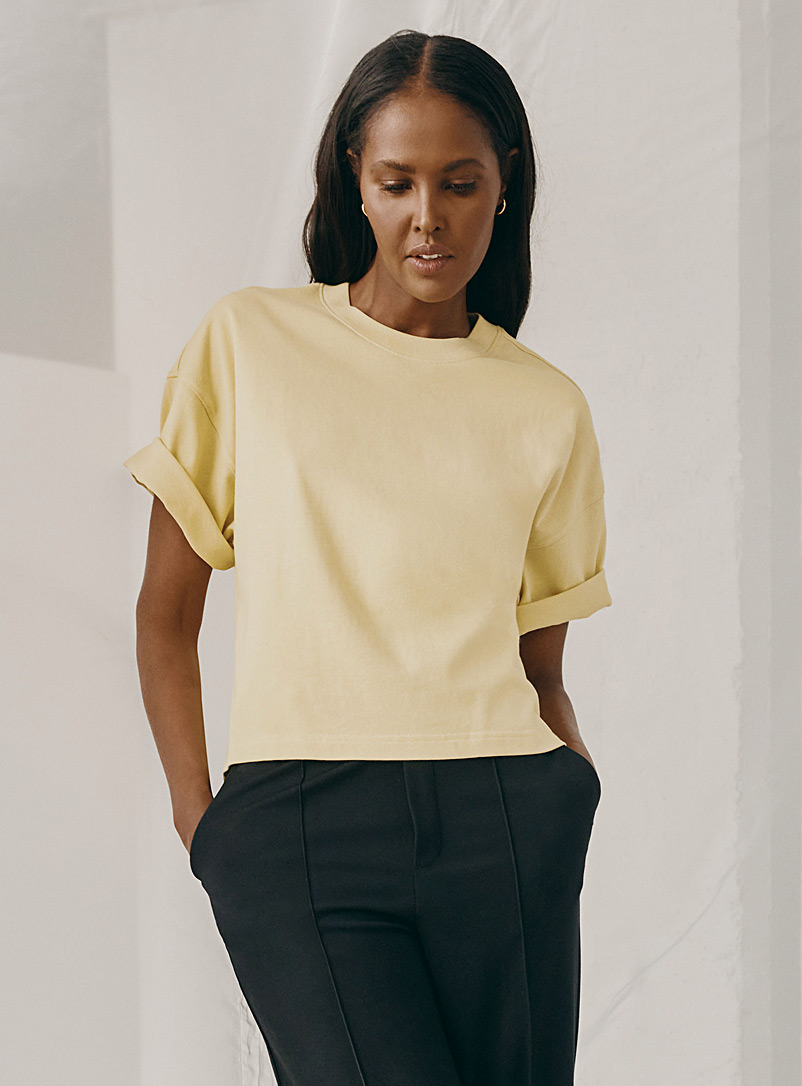Contemporaine Light Yellow Thick jersey boxy T-shirt for women