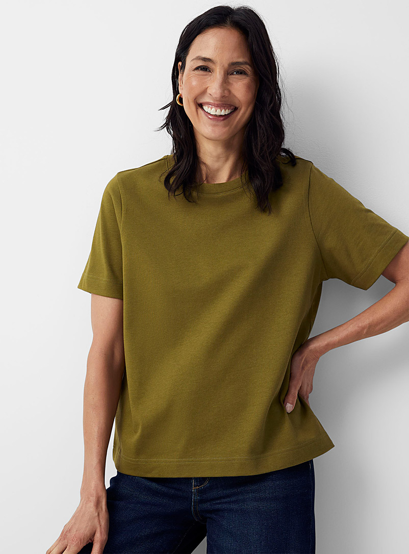 Contemporaine: Le t-shirt carré jersey dense Kaki chartreuse pour femme
