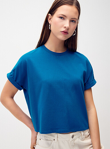 Twik: Le t-shirt carr&eacute; manches roulott&eacute;es Bleu royal - Saphir pour femme