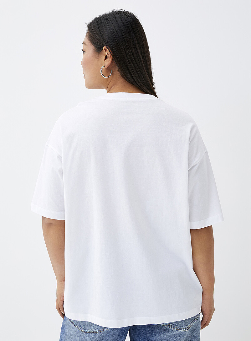 Twik: Le t-shirt ample imprim&eacute; graphique Ivoire - Beige cr&egrave;me pour femme