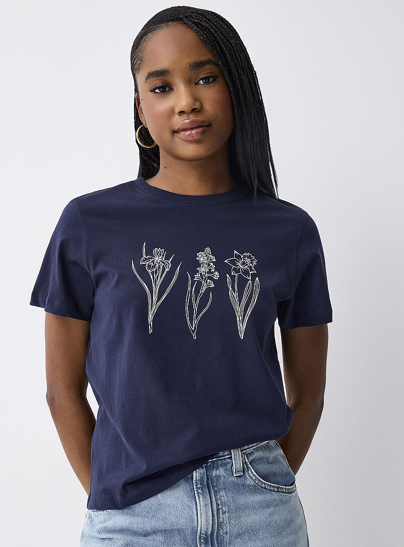 Twik: Le t-shirt imprim&eacute; <b>Coupe d&eacute;contract&eacute;e</b> P&ecirc;che pour femme