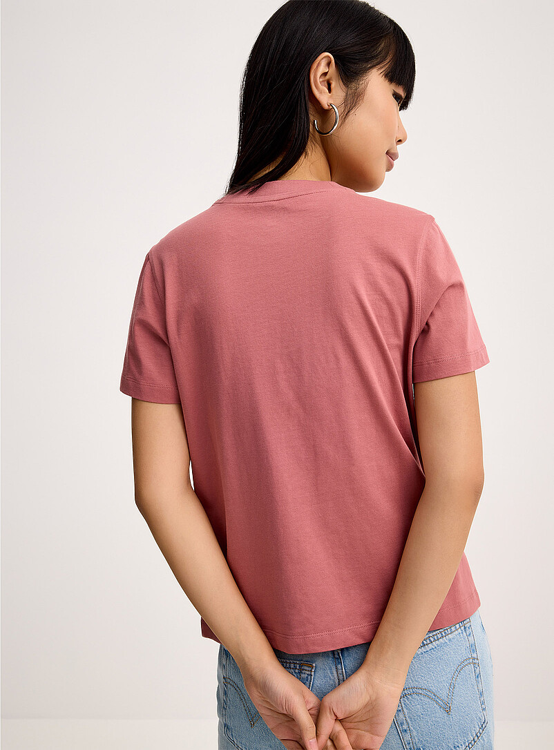 Twik: Le t-shirt imprim&eacute; <b>Coupe d&eacute;contract&eacute;e</b> P&ecirc;che pour femme