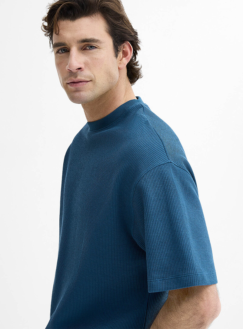 Le 31: Le t-shirt dense jersey textur&eacute; <b>Coupe surdimensionn&eacute;e</b> Rouge pour homme
