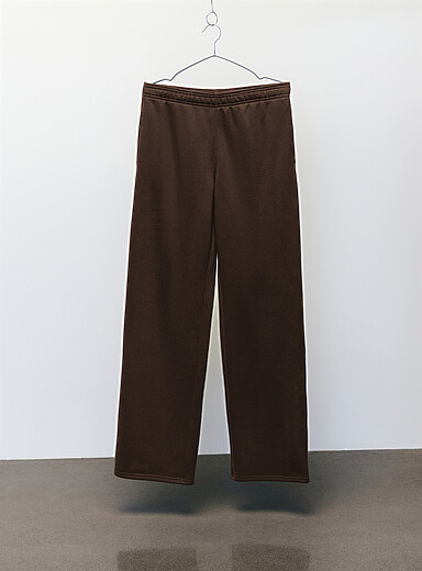 Le pantalon molleton jambe droite