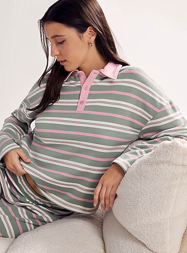 Contrasting collar striped polo