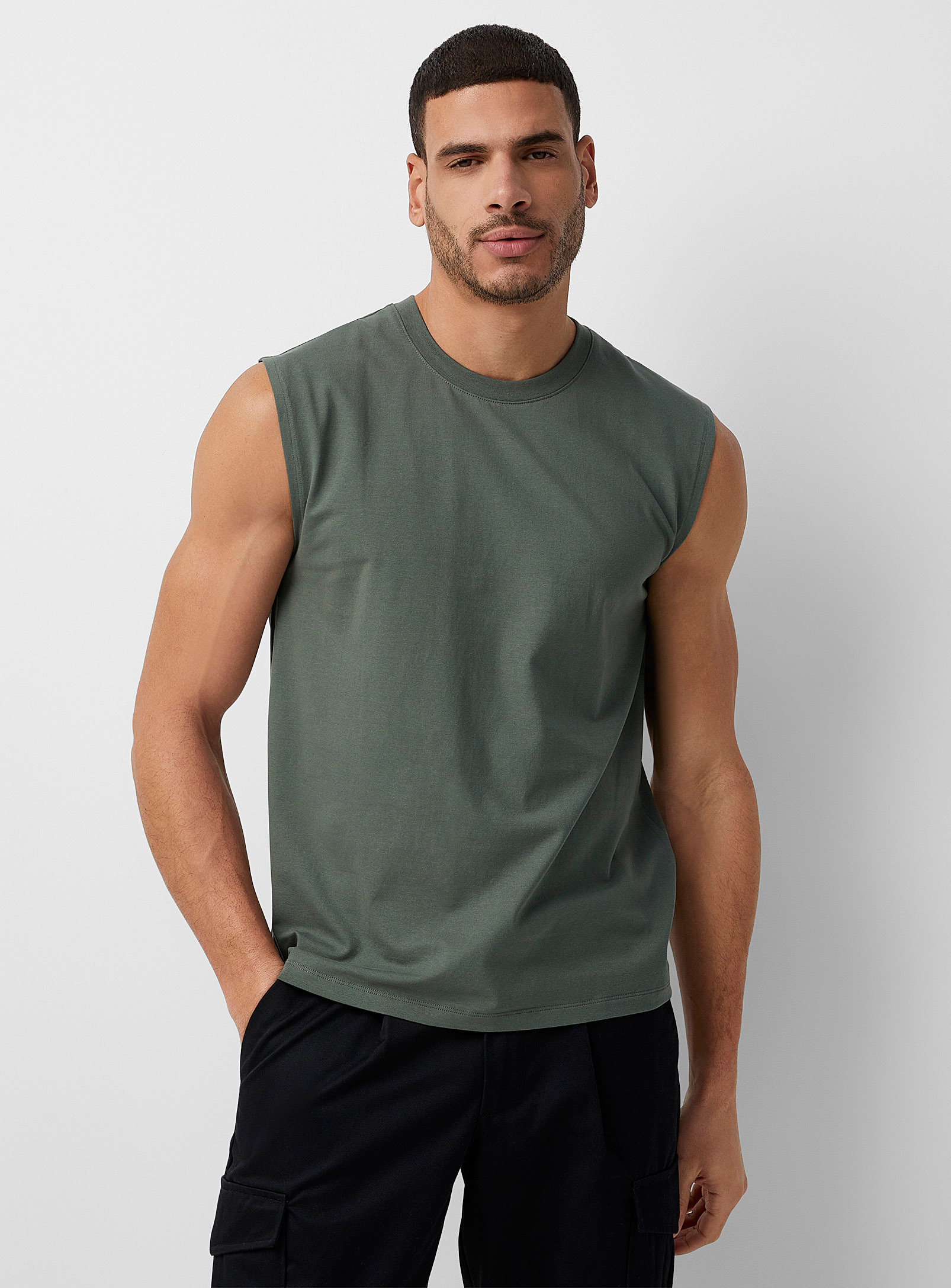 Le 31 Sleeveless T-shirt In Green
