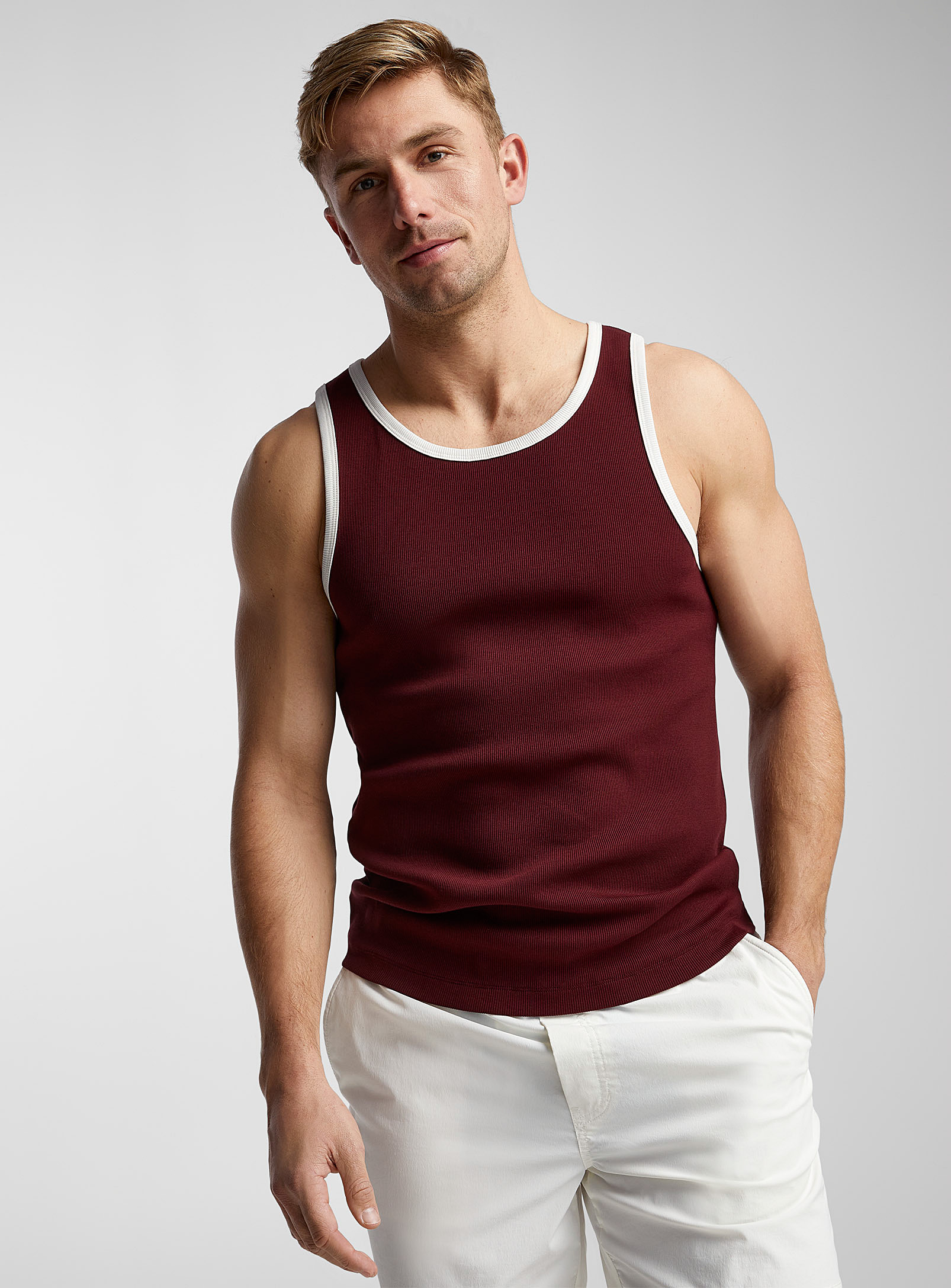 Le 31 Trimmed Ribbed Tank In Burgundy