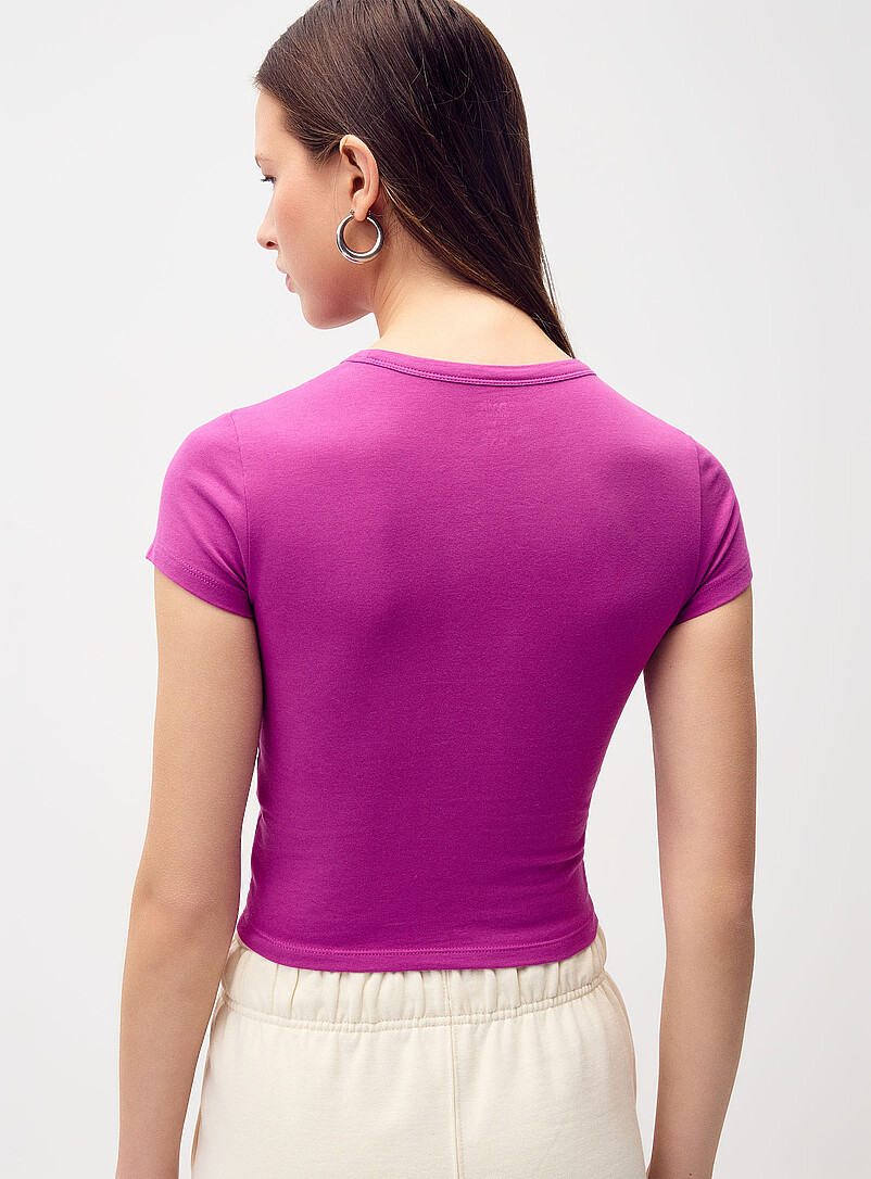 Fitted organic cotton T-shirt product image 2