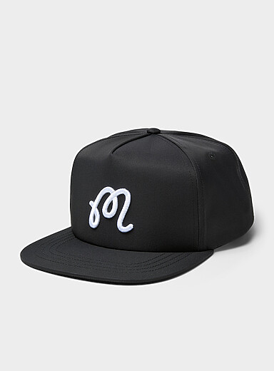 La casquette toile satin&eacute;e Snap Back
