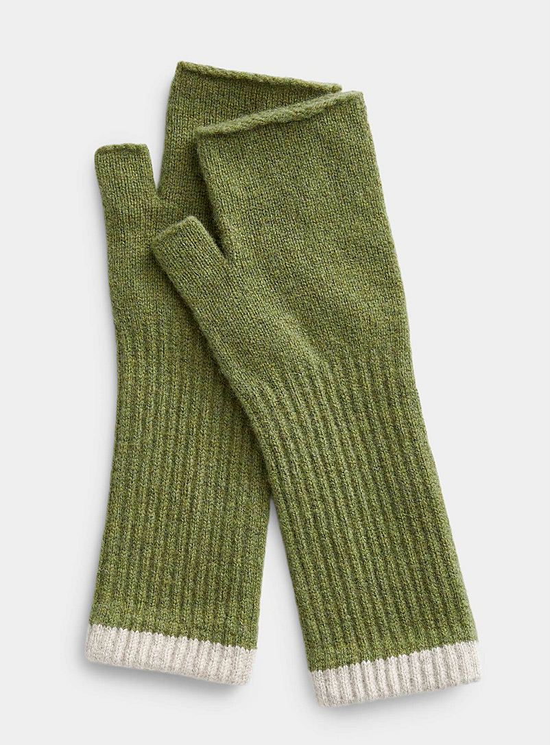 Robert Mackie Mossy Green Ribbed wool wrist warmers for women