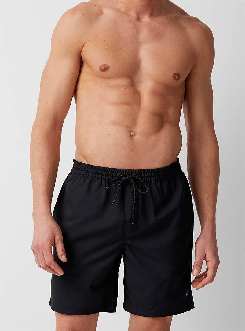 Outerknown Black Nomadic Volley short for error