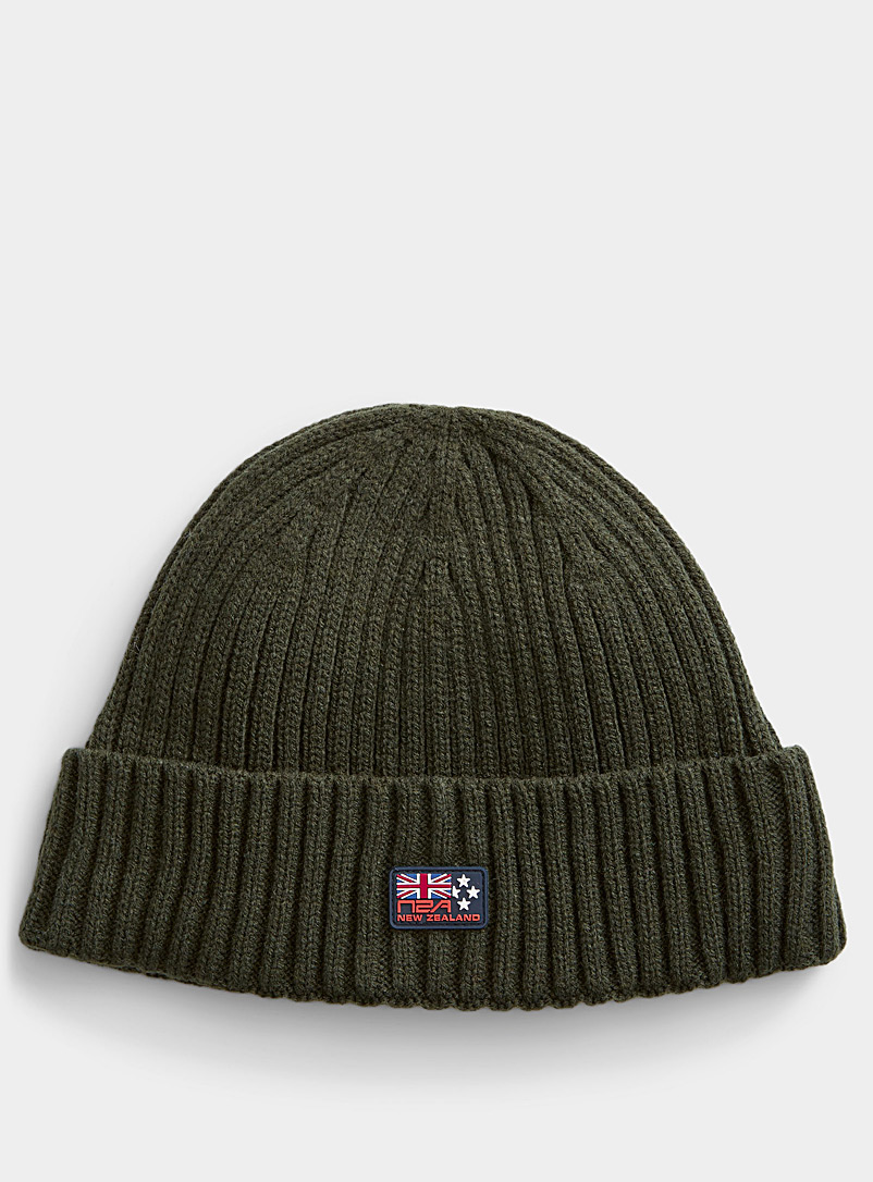 New Zealand Auckland Green Ribbed emblem tuque for men