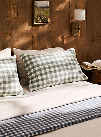 Decorative pillowcase with invisible checkered pattern flap Set of 2 51 x 76 cm