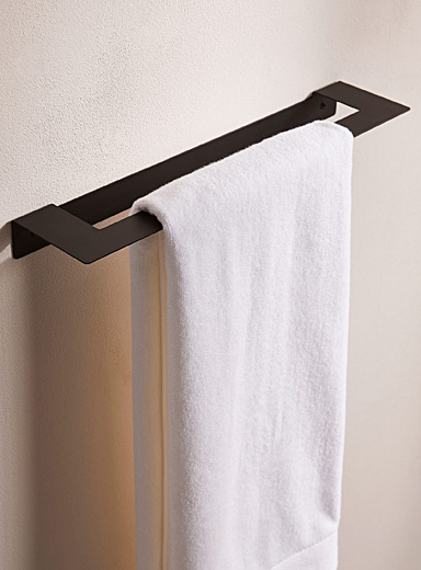 Le porte-serviette lin&eacute;aire Voir nos formats offerts