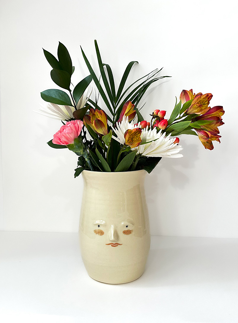 Upstairs Downstairs: Le vase visage sculpté 20,25 cm de hauteur Blanc