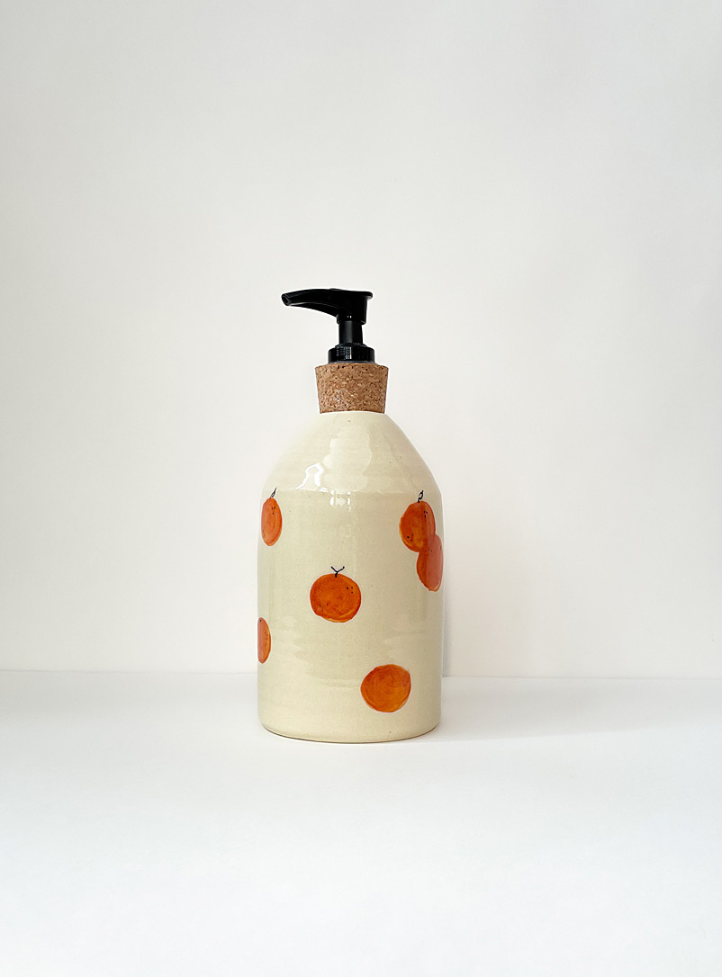 Upstairs Downstairs White Clementine soap dispenser