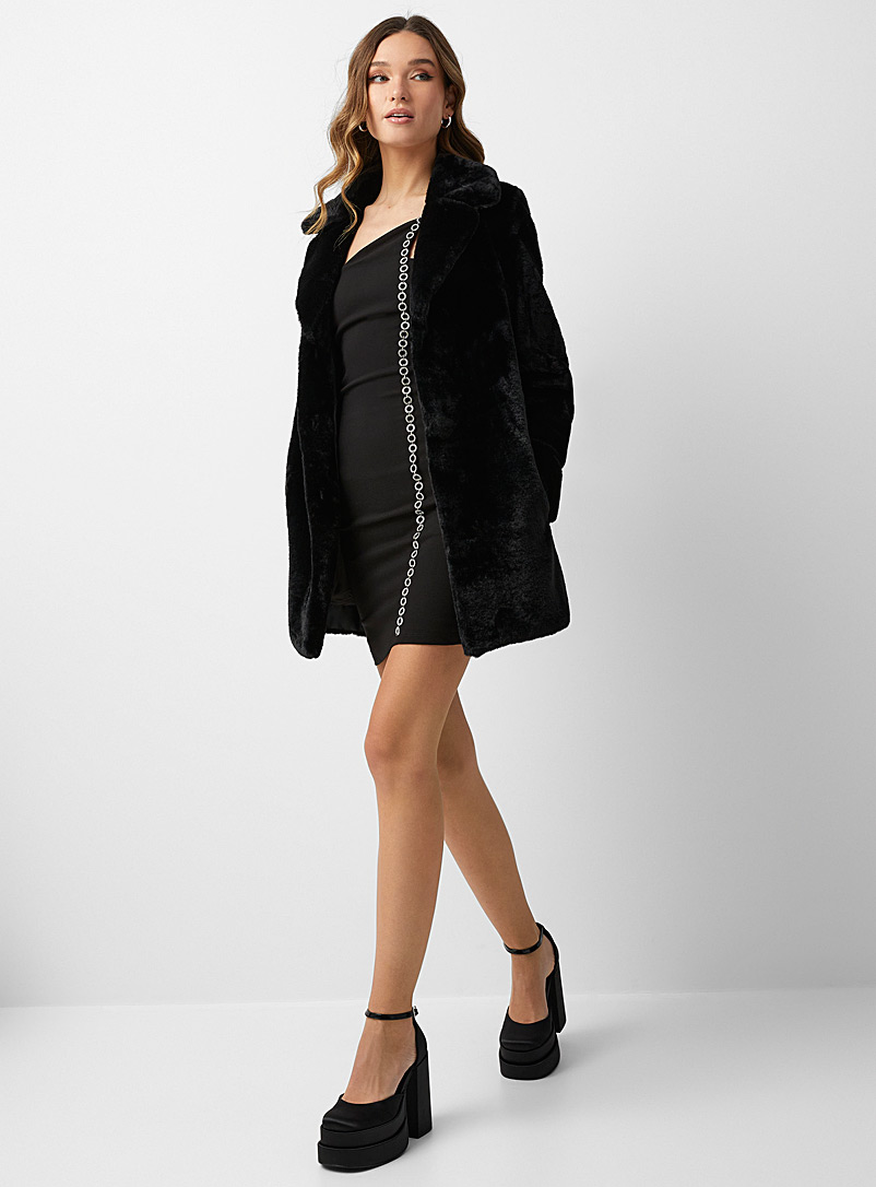 Icône Black Large notch-collar faux-fur coat for women