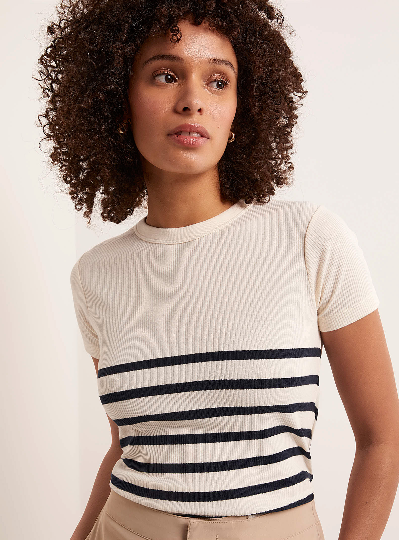 Penn & Ink Horizontal Stripes Ribbed T-shirt In Patterned White