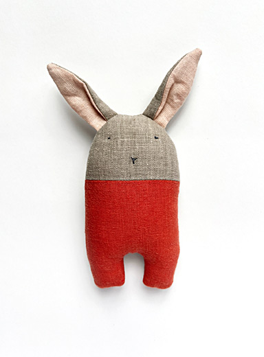 Pompon: Le hochet lapin mignon en lin recycl&eacute; Jaune dor&eacute;