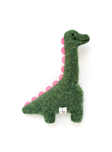 Le hochet gentil dino en cachemire recycl&eacute;