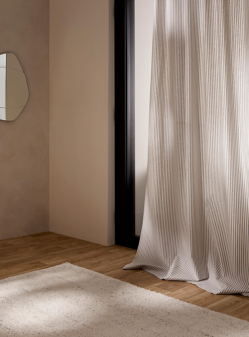 Simons Maison: Le rideau délicates rayures texturé 130 x 220 cm Gris à motifs