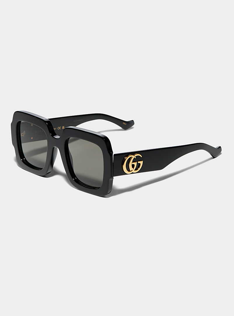 Gucci: Les lunettes de soleil carrées monogramme embossé Noir pour femme