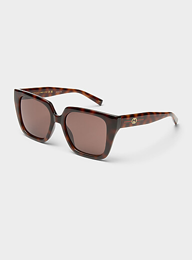 Les lunettes de soleil carr&eacute;es rayures signature