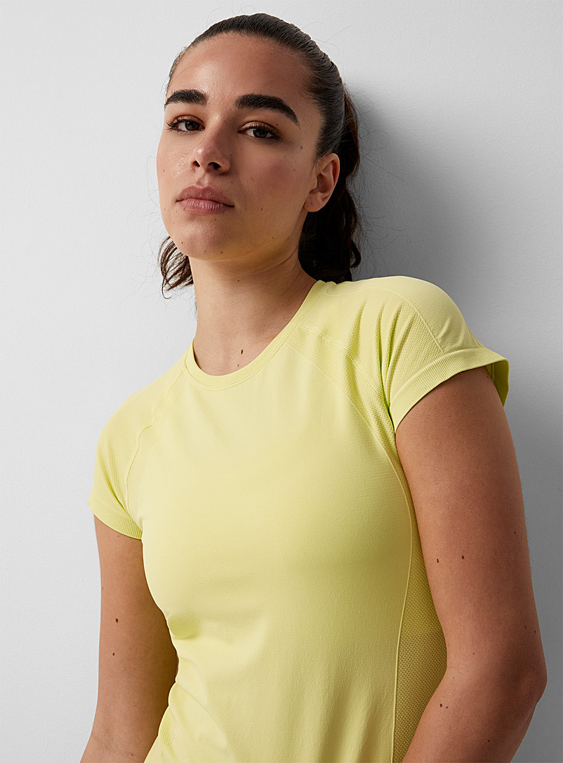 Sweaty Betty: Le t-shirt ajusté raglan gaufré sans couture Vert pâle-lime pour femme