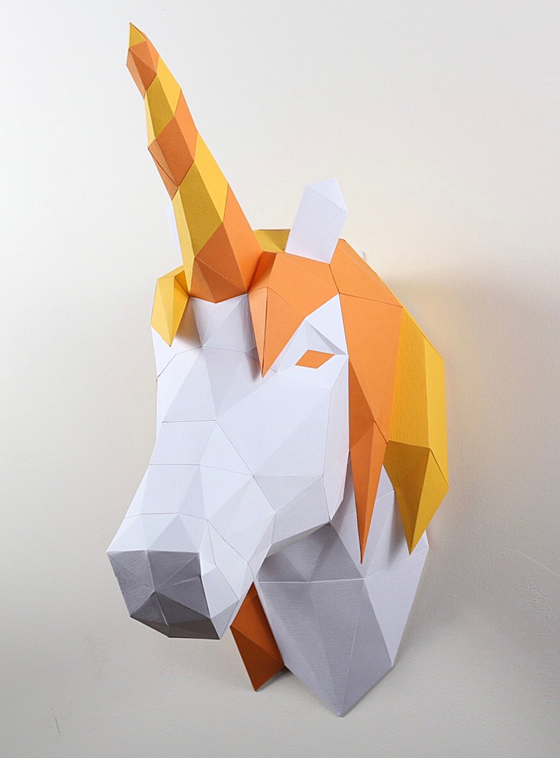Low Poly Paper Kits: La licorne en papier à fabriquer Jaune or