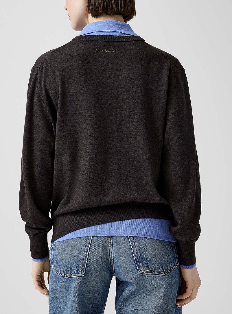 Acne Studios: Le chandail effet superpos&eacute; pure laine Chocolat - Espresso pour femme