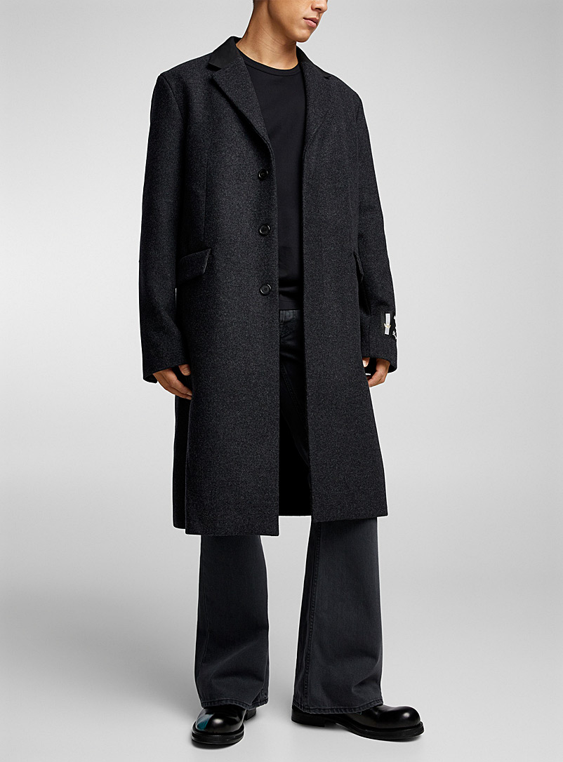 Acne Studios: Le manteau gris étiquette signature Gris foncé pour homme