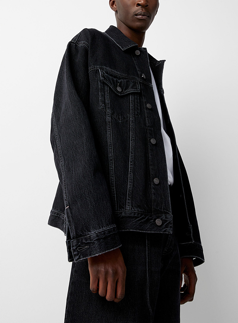 Acne Studios: La veste de jean noire délavée Noir pour homme
