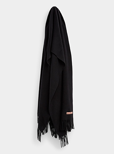 Fringed blanket scarf