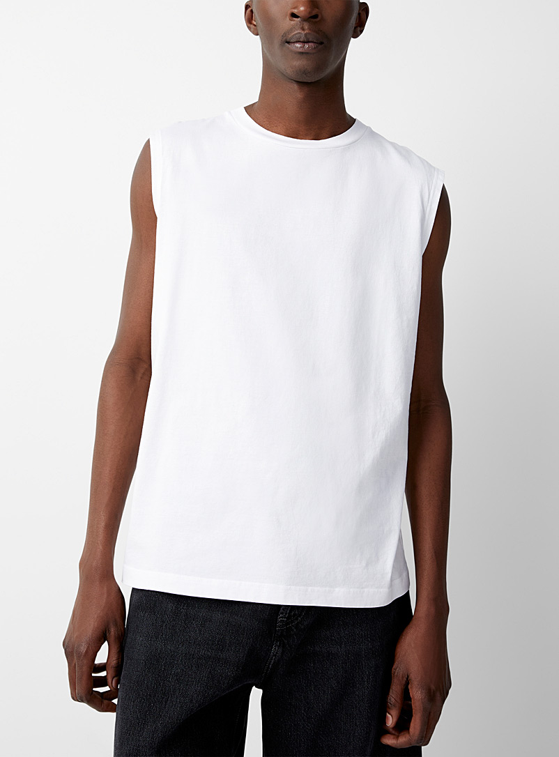 Acne Studios: Le t-shirt uni sans manches Blanc pour homme