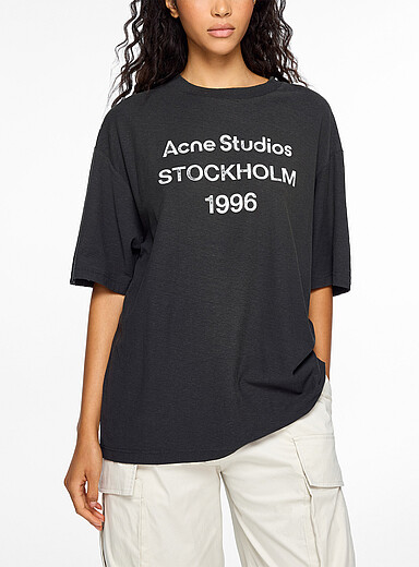 Acne Studios: Le t-shirt ample &agrave; logo imprim&eacute; Charbon pour femme