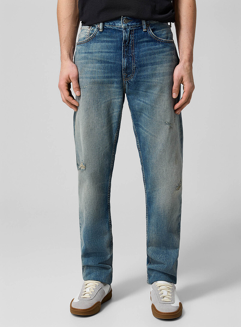 1979 slim-fit distressed jean product image 2