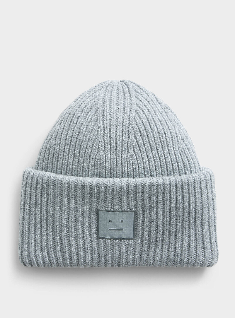 Pansy Tuque