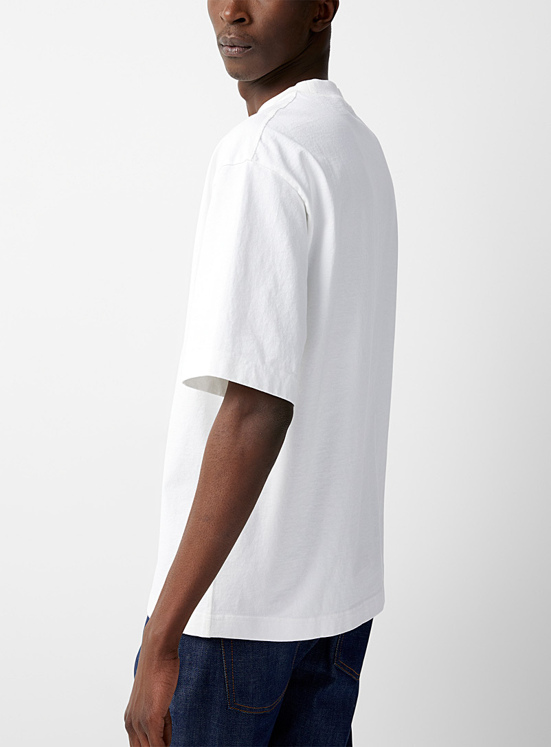 Minimalist signature T-shirt product image 2