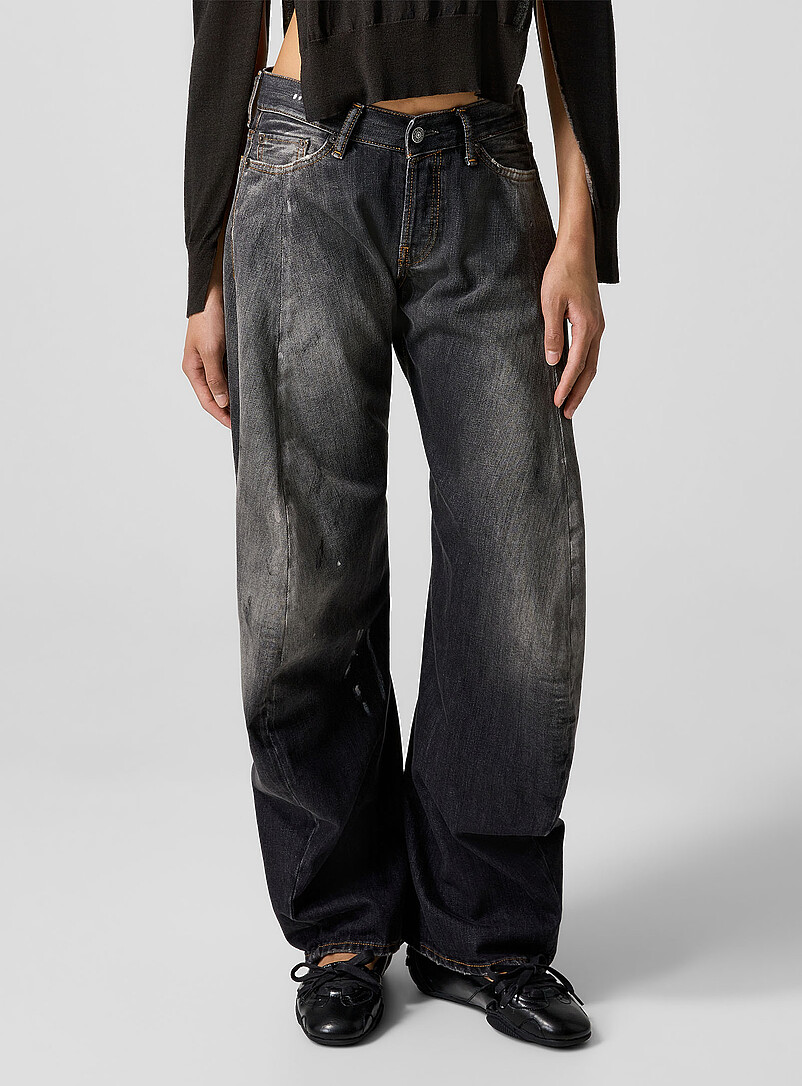 2006 distressed barrel-leg jean product image 2
