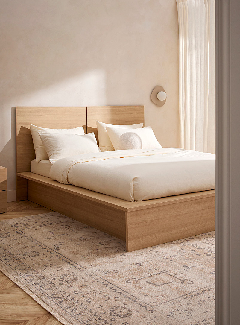 Simons Maison Sand Sleek oak platform bed frame Queen size