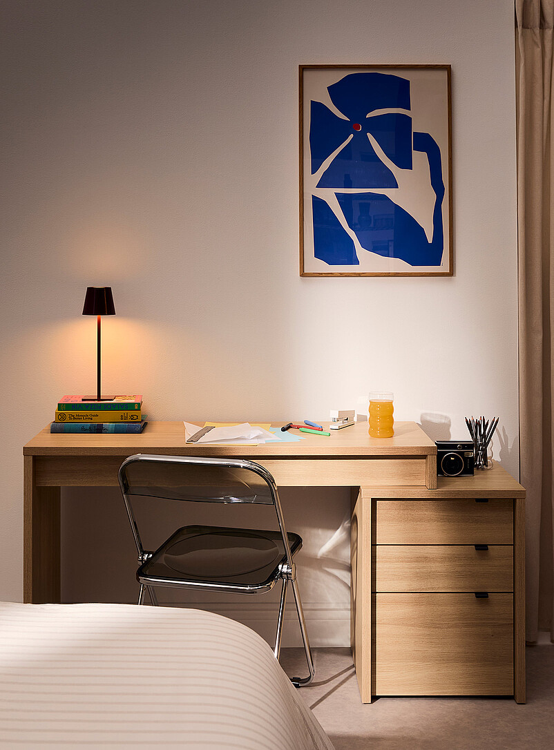 Light oak finish desk and filing cabinet set 2 pieces product image 2