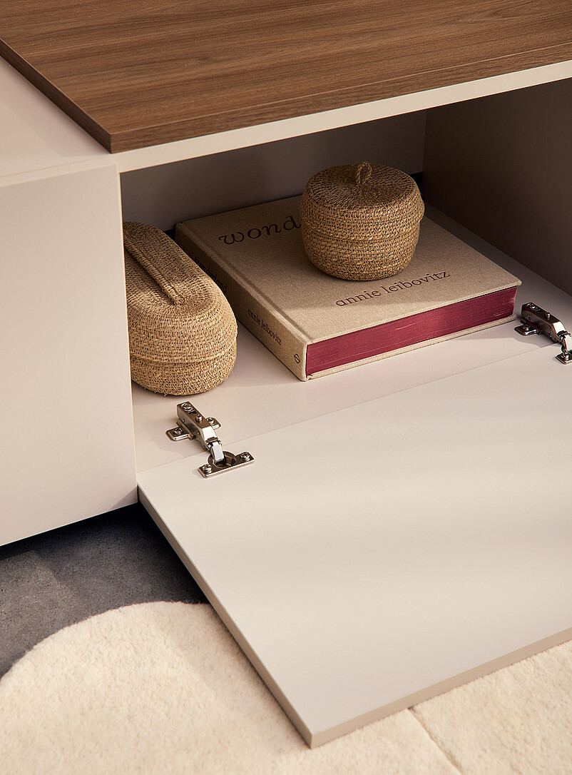 Arlo expandable TV stand product image 2