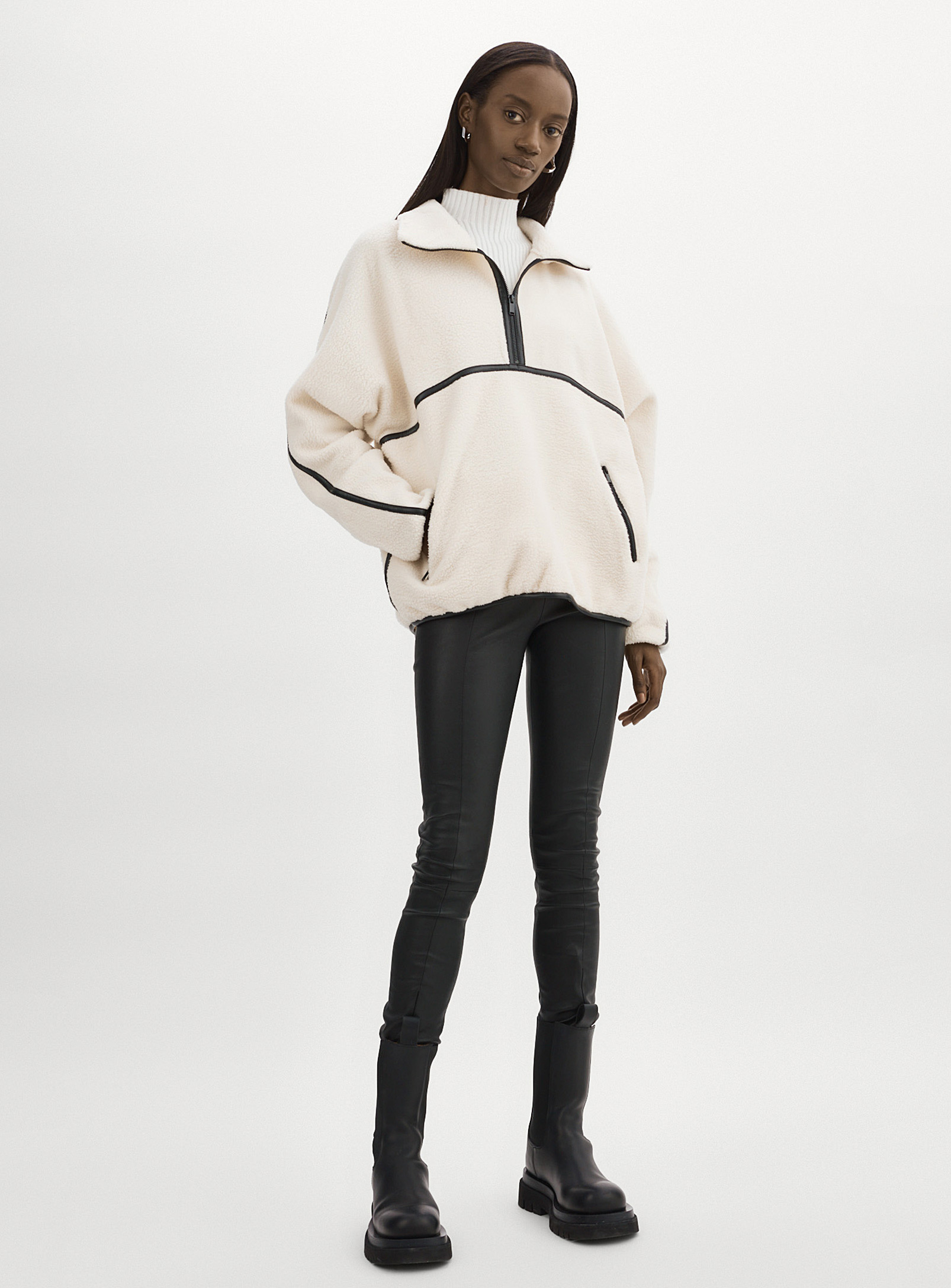 Lamarque Helsa Pullover In Ivory White
