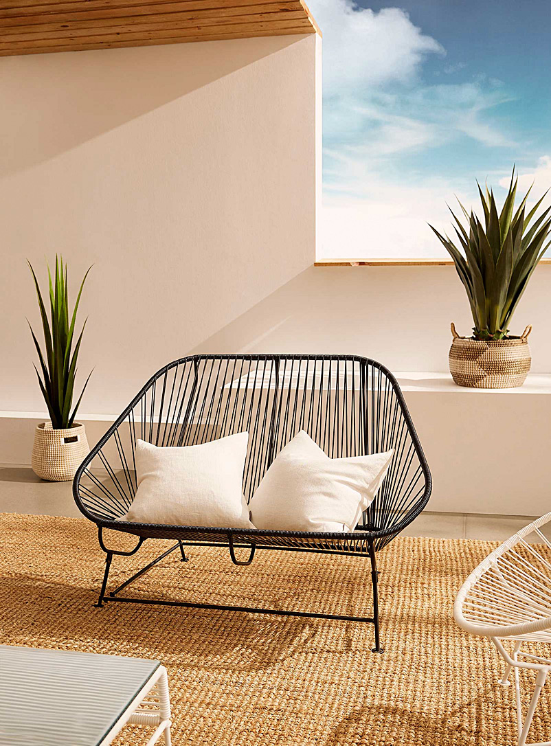 InLove outdoor bench product image (primary)