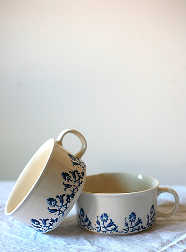 Les tasses &agrave; soupe tapisserie florale Ensemble de 2