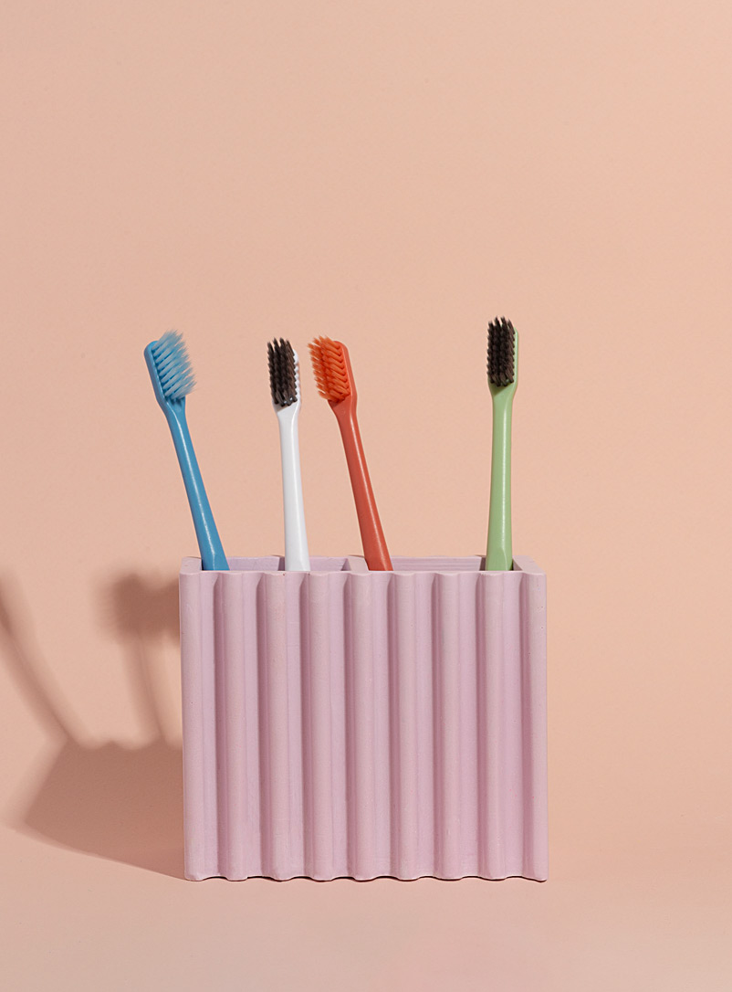 Neon Nouveau Mauve Wavy toothbrush holder