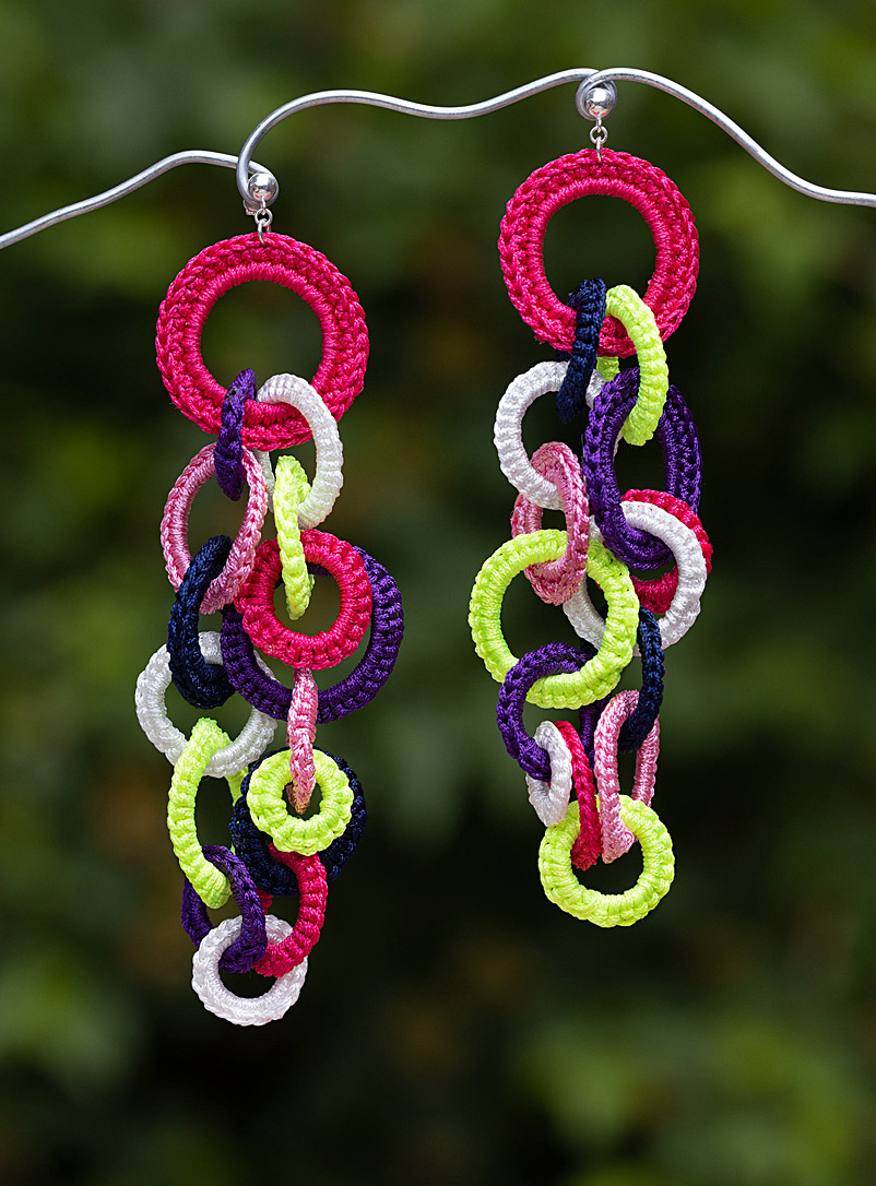 Atelier Chicoine Pink Hoya crocheted earrings Single original