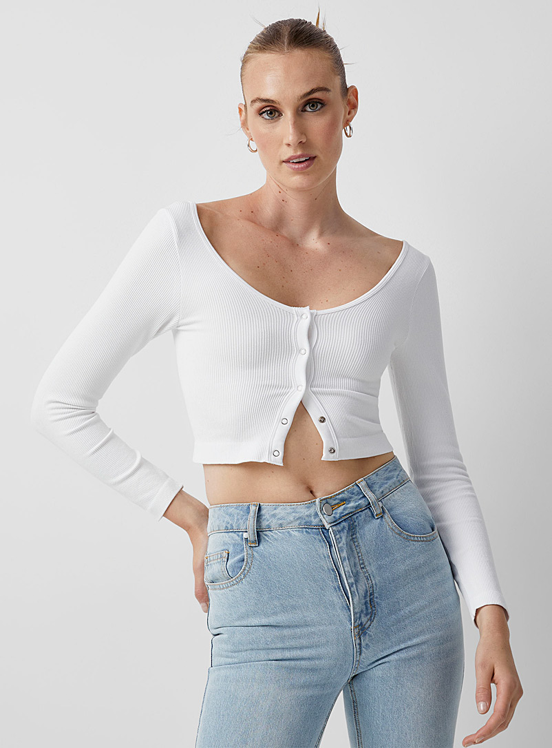 Icône: Le t-shirt manches longues boutonné col dégagé Blanc pour femme